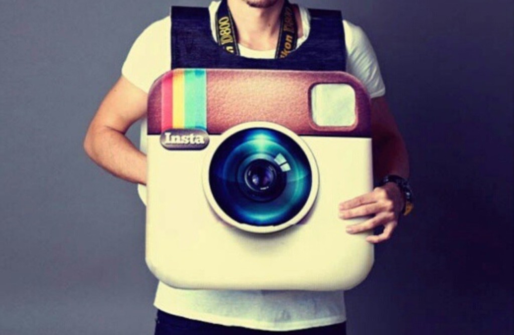 Scopri di più sull'articolo Samuele Editore su Instagram