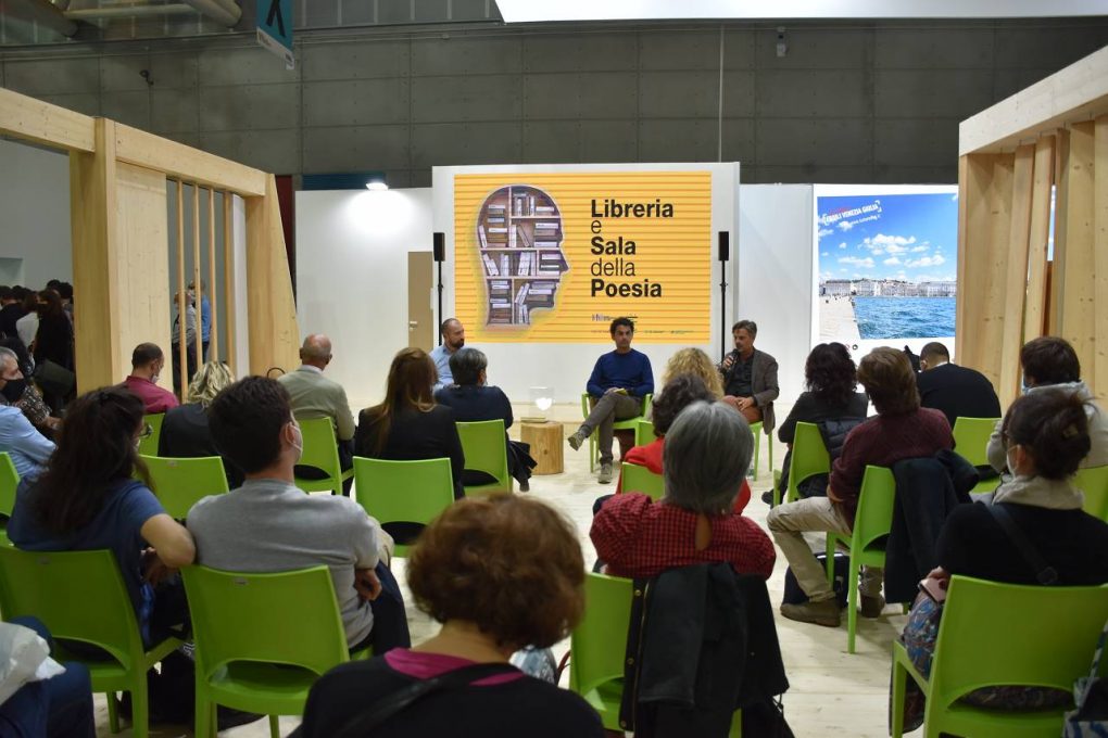 Scopri di più sull'articolo Salone del Libro di Torino 2021 – Collana Gialla – foto