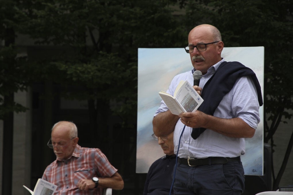 Scopri di più sull'articolo Panorami Poetici – Gruppo Majakovskij – foto