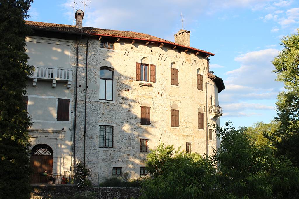 Al momento stai visualizzando Panorami Poetici: scatti vari