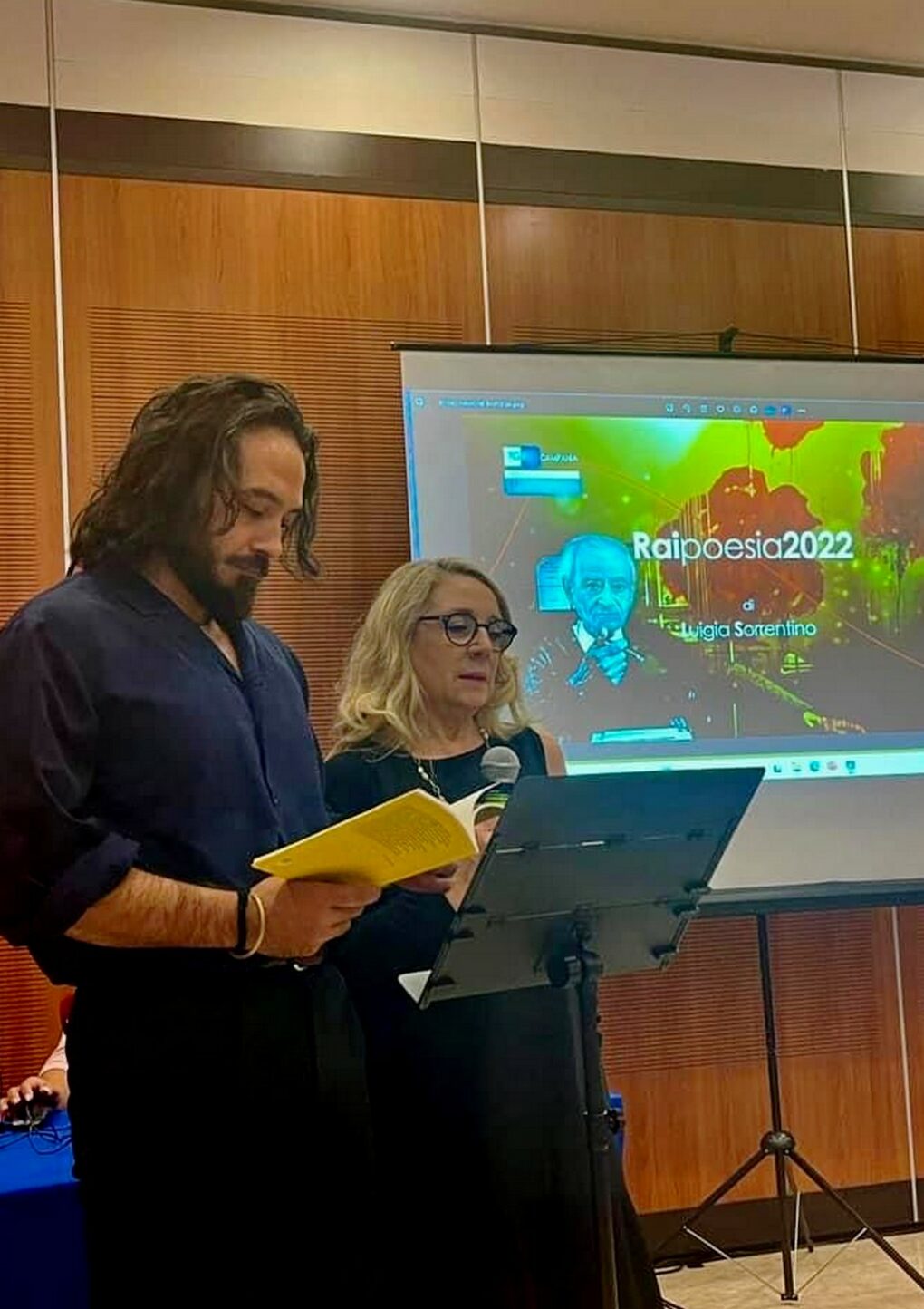 Scopri di più sull'articolo Alessandro Anil con Rai Poesia a Napoli Città del Libro – foto
