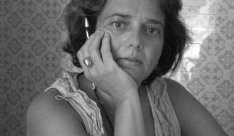 Scopri di più sull'articolo Una domanda al poeta: Lucianna Argentino