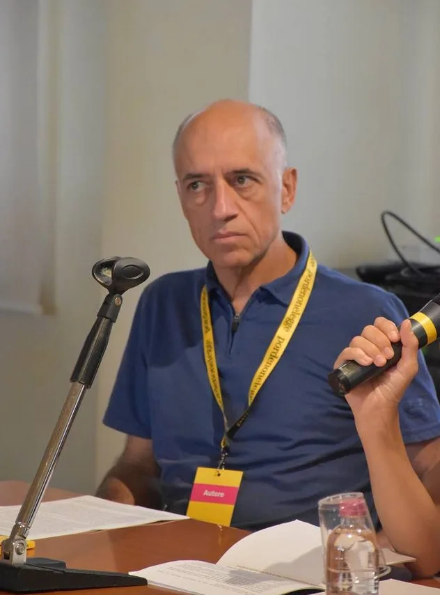 Scopri di più sull'articolo Pordenonelegge 2025: Costruire testi, Vincenzo Della Mea – foto