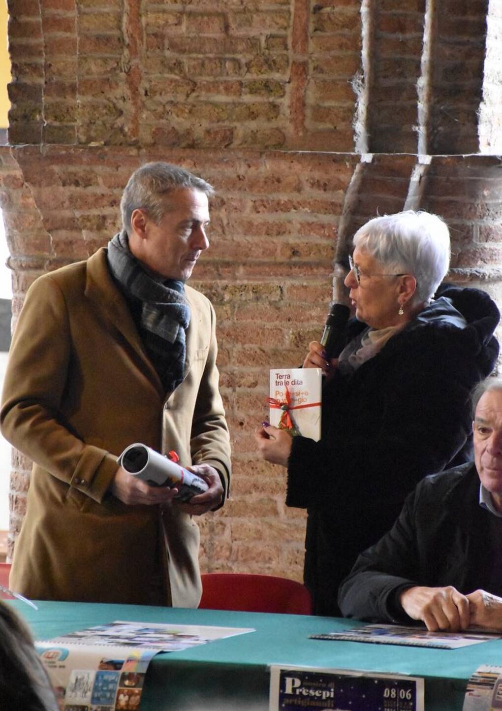 Scopri di più sull'articolo Poesie in viaggio a Pordenone – foto